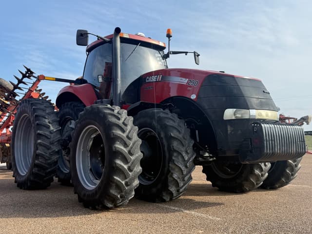 Image of Case IH Magnum 290 equipment image 4
