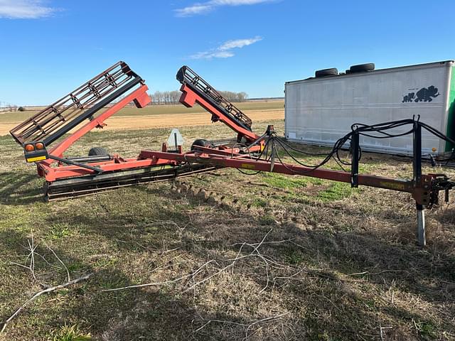 Image of Case IH Crumbler equipment image 1