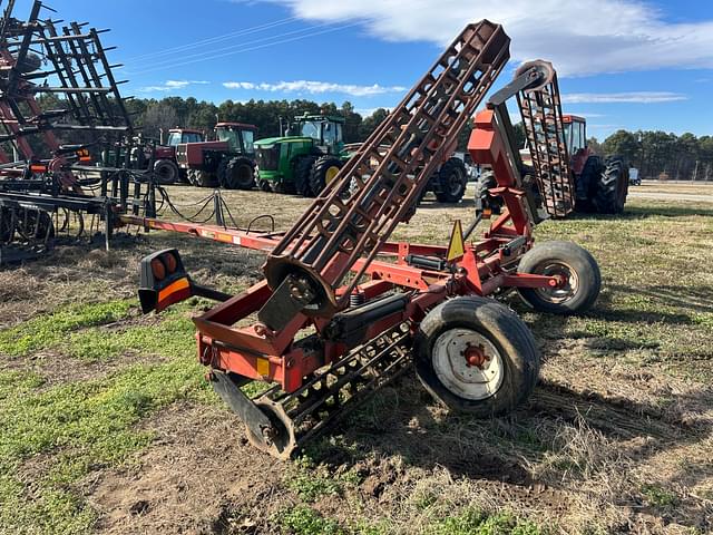 Image of Case IH Crumbler equipment image 3