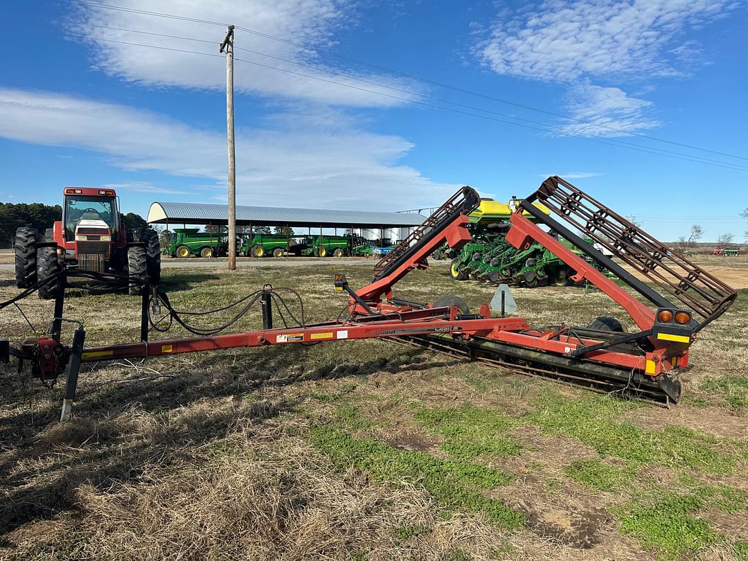 Image of Case IH Crumbler Primary image