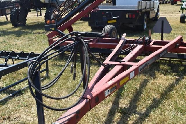 Image of Case IH Crumbler equipment image 4