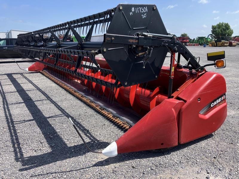 Case IH 3020 Equipment Image0