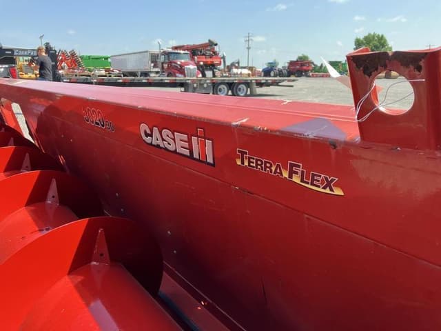 Image of Case IH 3020 equipment image 4