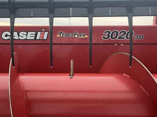 Image of Case IH 3020 equipment image 2