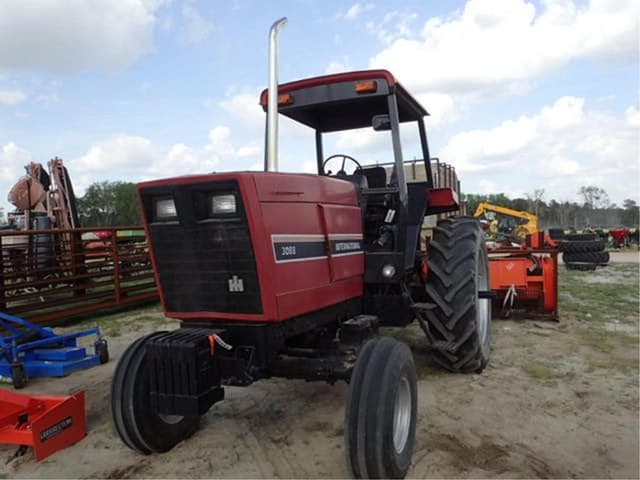Image of International Harvester 3088 equipment image 1