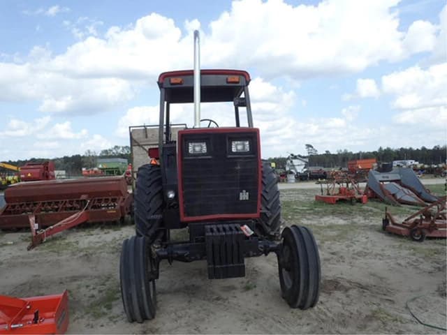 Image of International Harvester 3088 equipment image 2