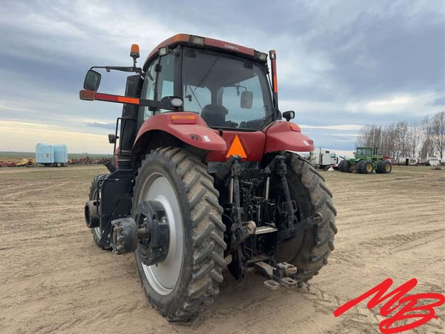 Image of Case IH Magnum 310 equipment image 4