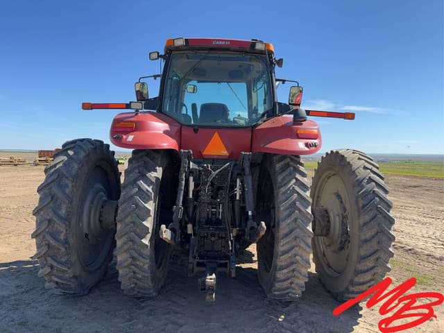 Image of Case IH Magnum 310 equipment image 4