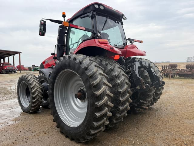 Image of Case IH Magnum 310 equipment image 3