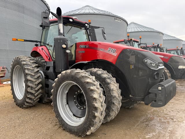 Image of Case IH Magnum 310 equipment image 1