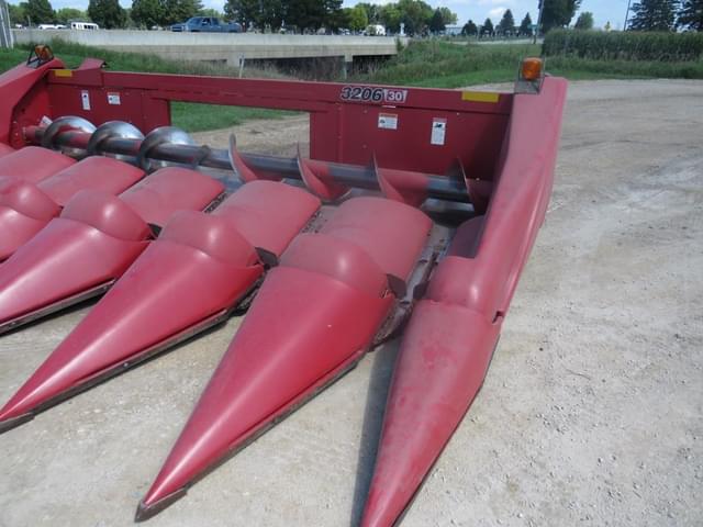Image of Case IH 3206 equipment image 2