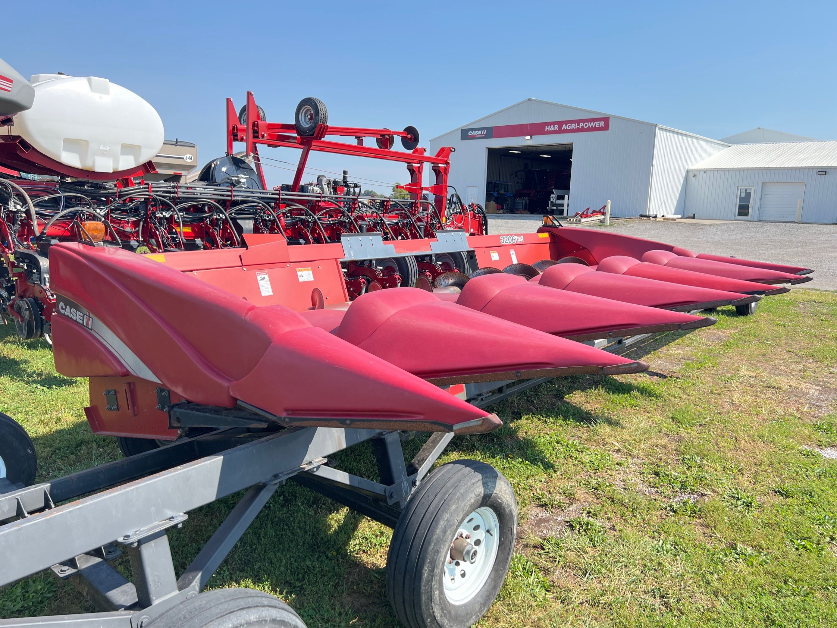 Case IH 3206 Equipment Image0