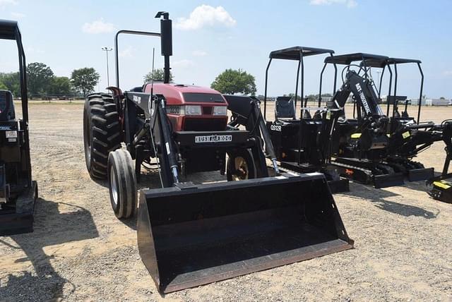 Image of Case IH 3230 equipment image 3