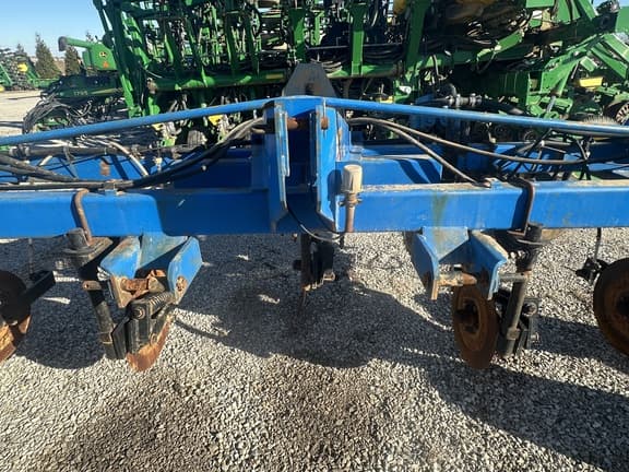 Image of Case IH 3250 equipment image 3