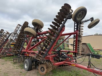 Main image Case IH 330