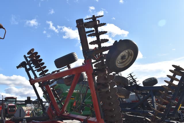 Image of Case IH RMX330 equipment image 4