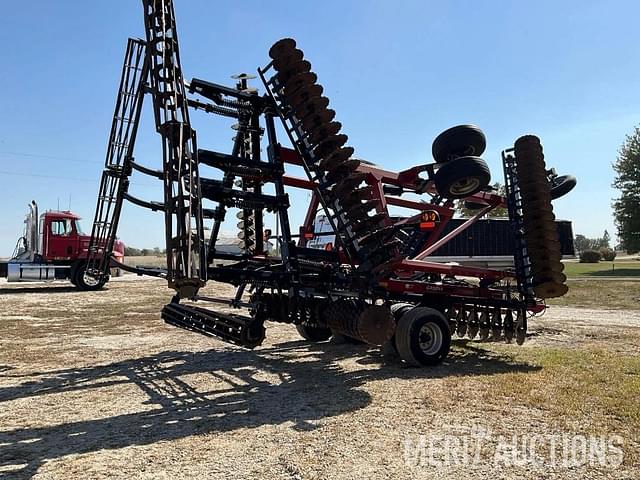 Image of Case IH 330 equipment image 4