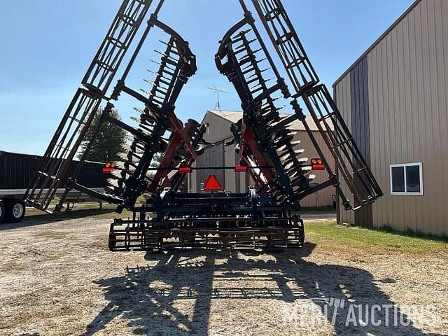 Image of Case IH 330 equipment image 3