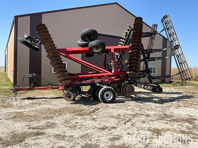 Image of Case IH 330 equipment image 1