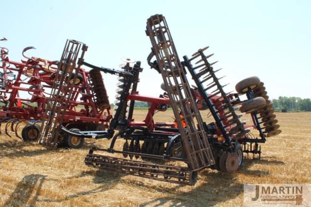 Image of Case IH 330 Turbo Till equipment image 2