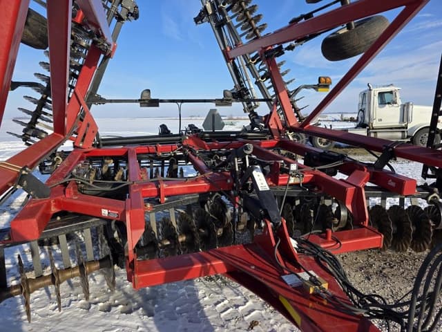 Image of Case IH 330 Turbo Till equipment image 3