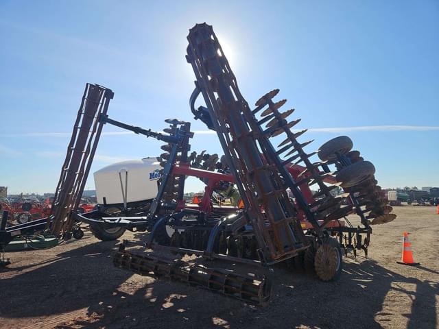 Image of Case IH 330 Turbo Till equipment image 2