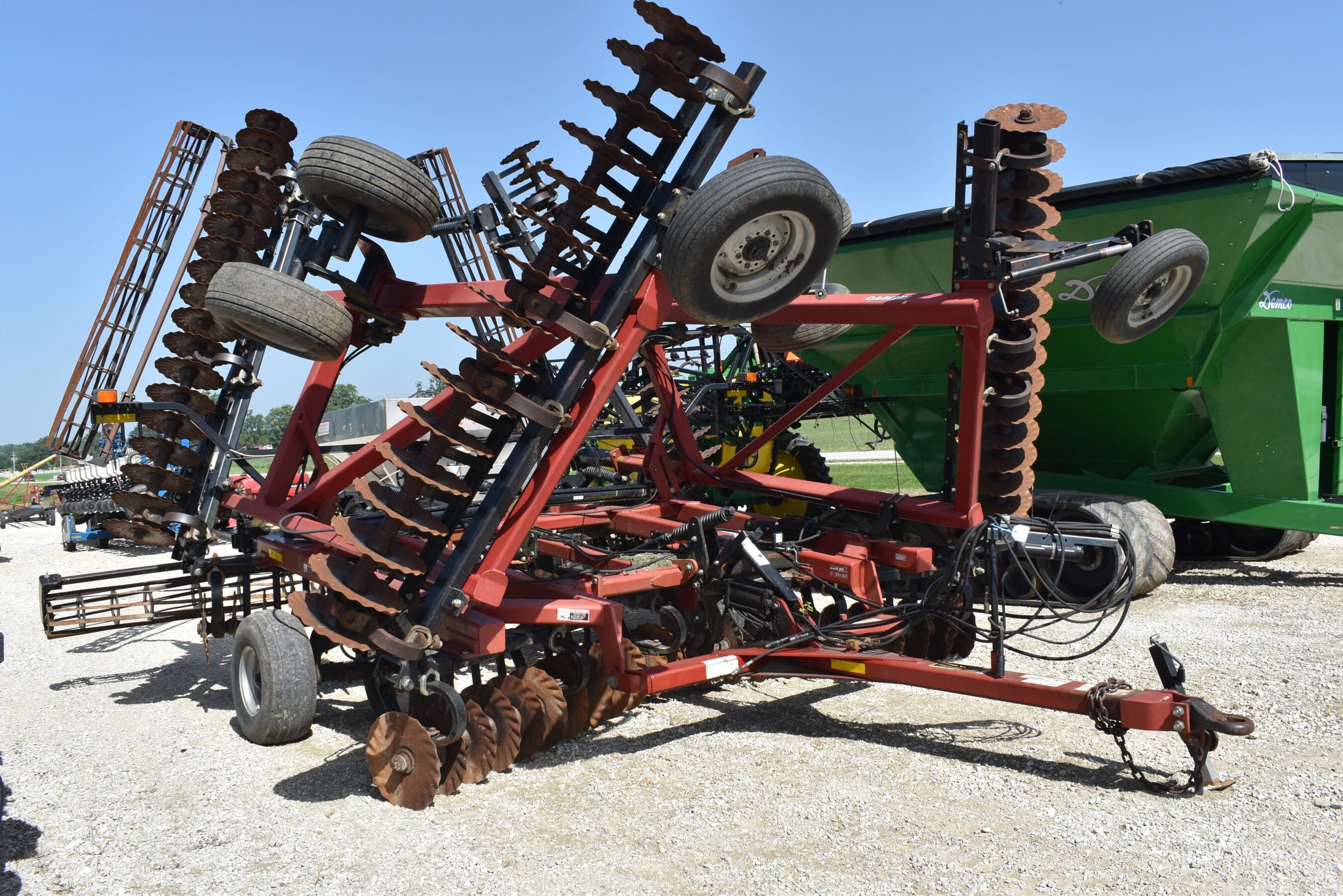 Case IH 330 Equipment Image0