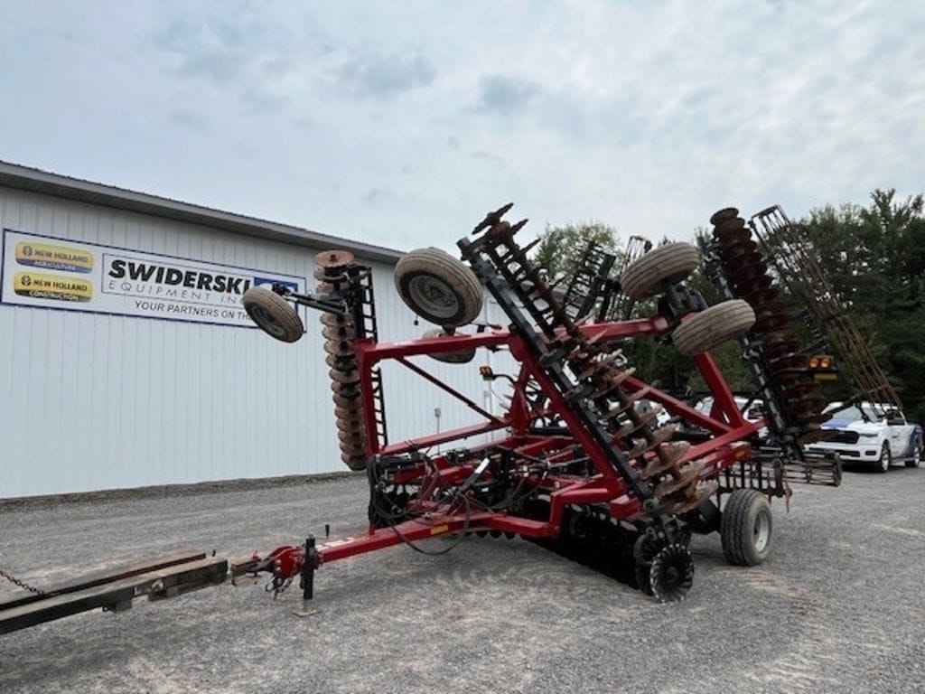Case IH 330 Equipment Image0