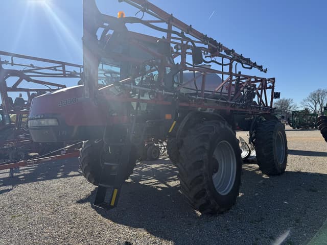 Image of Case IH 3330 Patriot equipment image 2