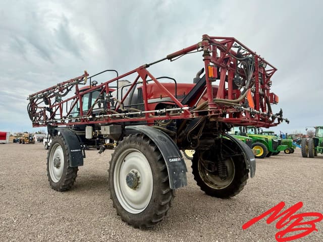 Image of Case IH 3330 Patriot equipment image 1