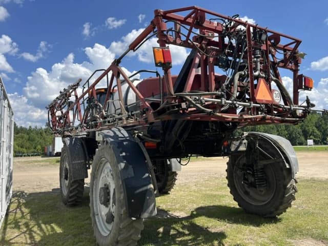 Image of Case IH 3330 Patriot equipment image 3