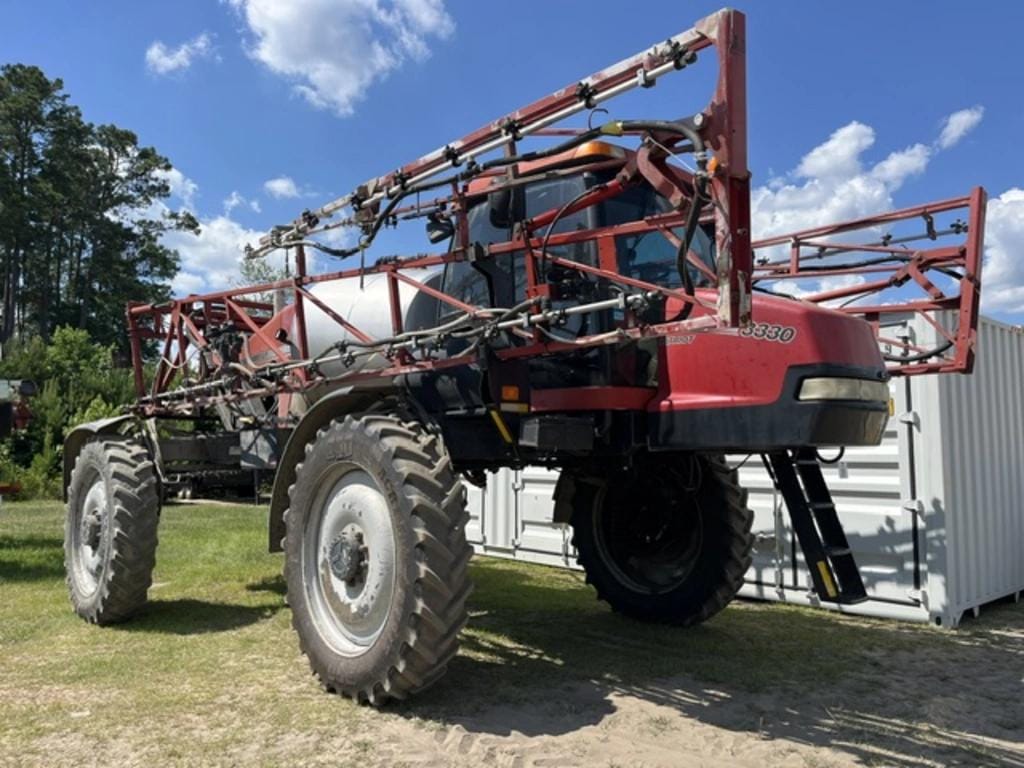 Case IH 3330 Patriot Equipment Image0