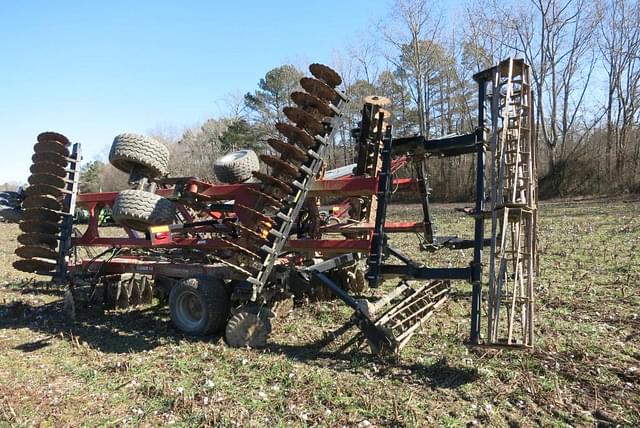 Image of Case IH 335VT equipment image 2