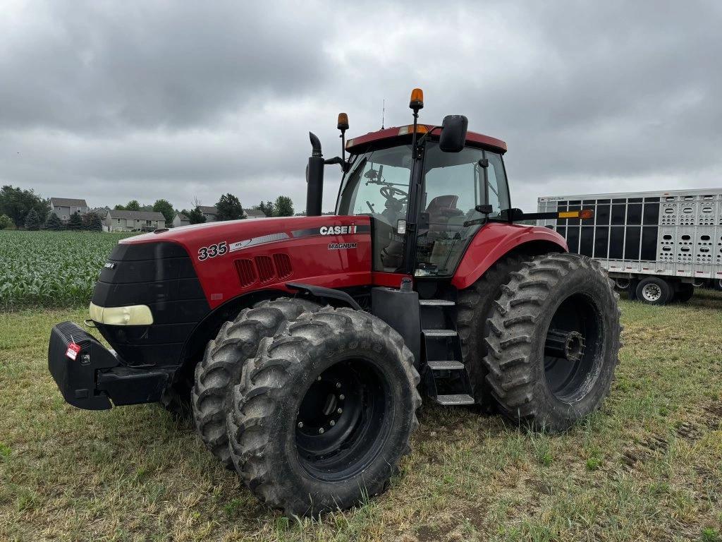 Image of Case IH Magnum 335 Primary image