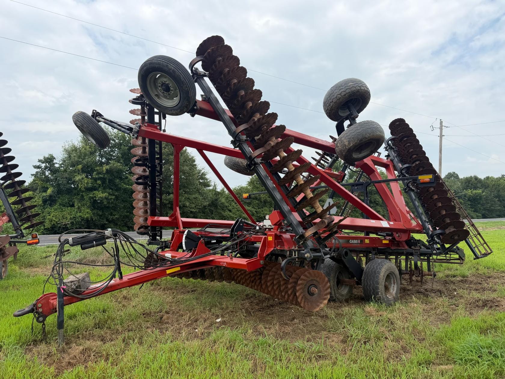 Case IH 335VT Equipment Image0