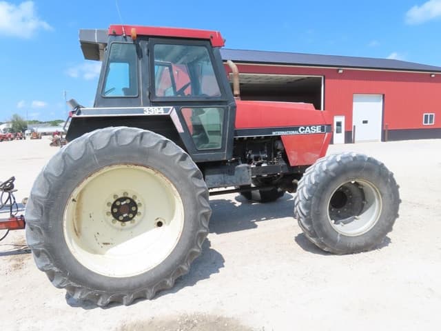 Image of Case IH 3394 equipment image 4