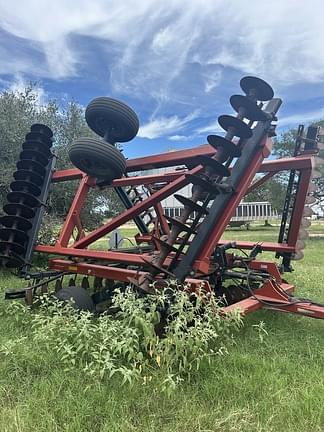 Image of Case IH 340 equipment image 4