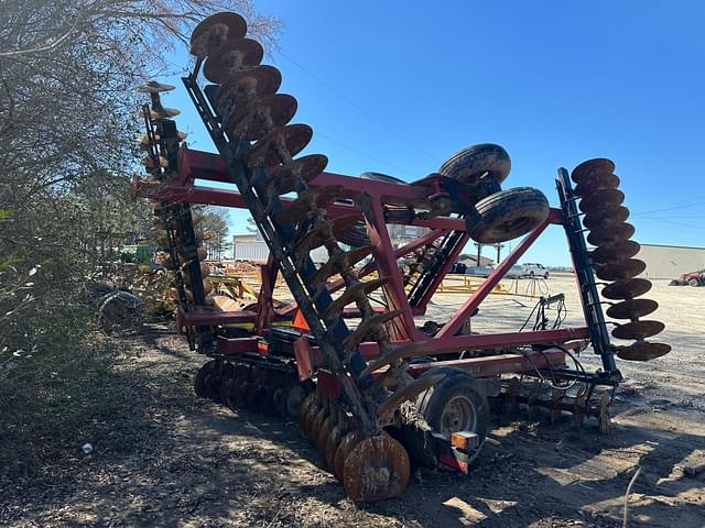 Image of Case IH 340 equipment image 2