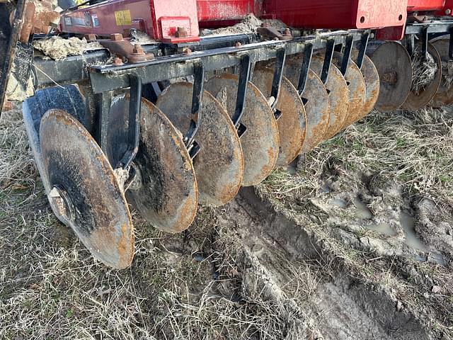 Image of Case IH 340 equipment image 4