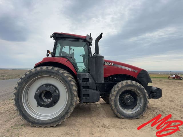Image of Case IH Magnum 340 equipment image 3