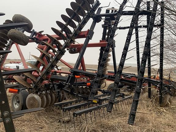 Image of Case IH 340 equipment image 2