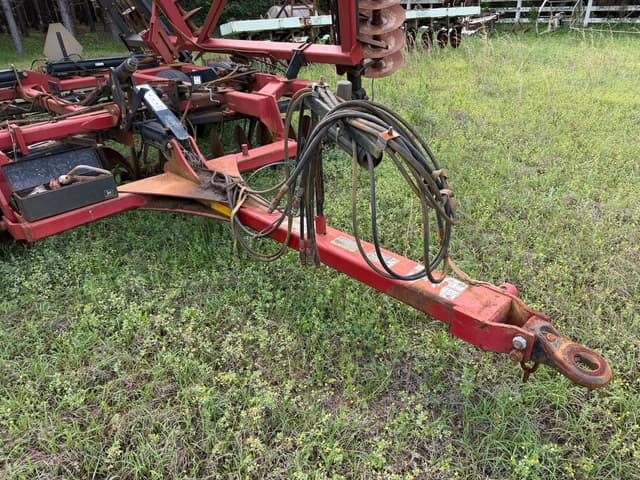 Image of Case IH 340 equipment image 2