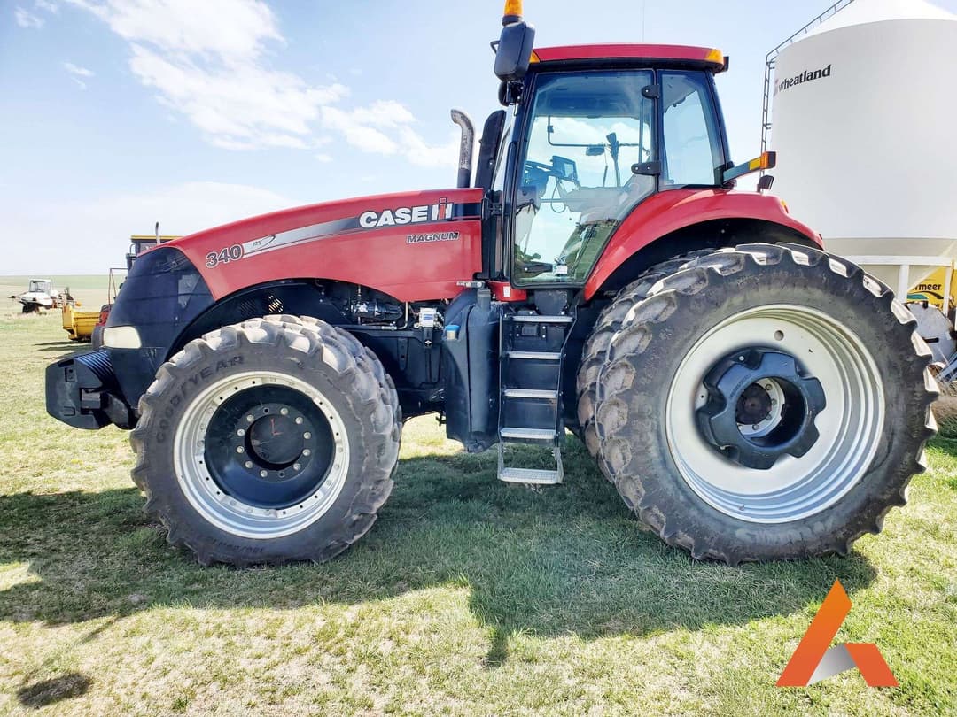 Image of Case IH Magnum 340 Primary image