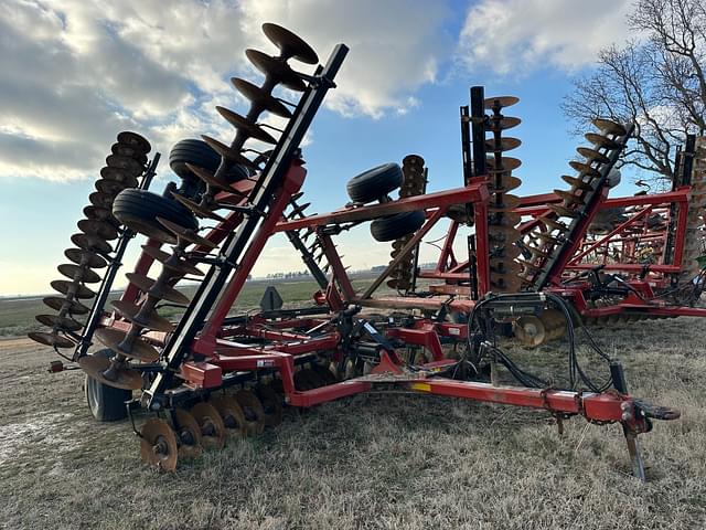 Image of Case IH 340 equipment image 1