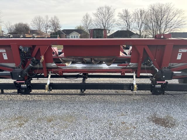 Image of Case IH 3412 equipment image 4