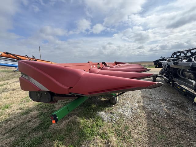Image of Case IH 3412 equipment image 4