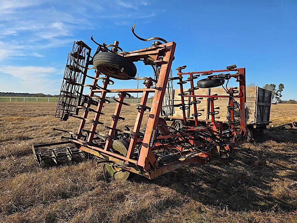 Image of Case IH 365 Primary image