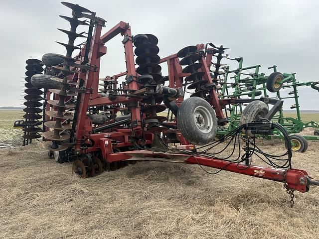 Image of Case IH 370 equipment image 1