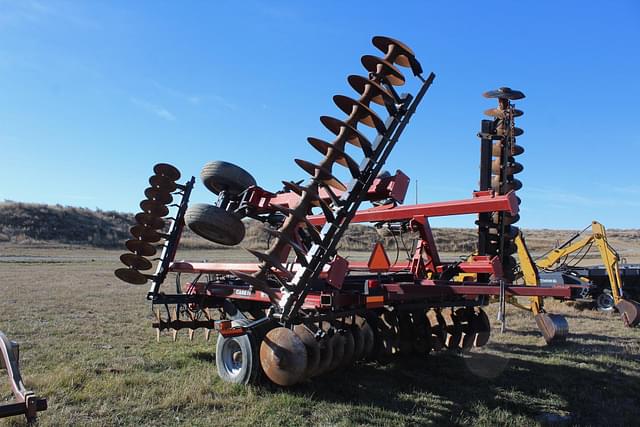 Image of Case IH 370 equipment image 3