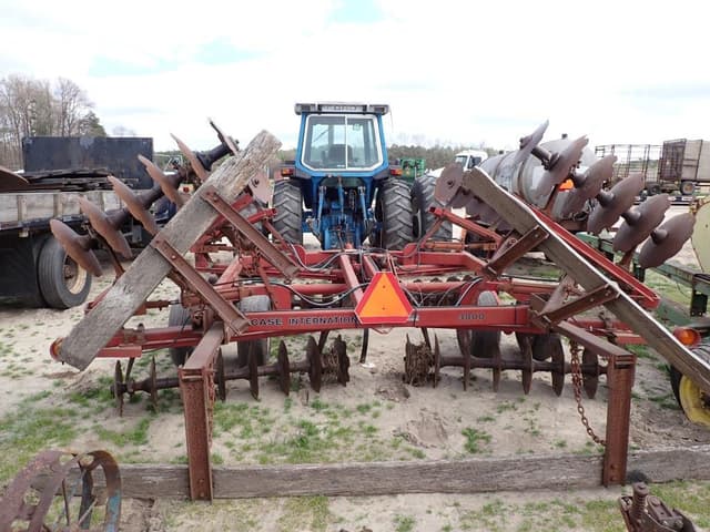 Image of Case IH 3800 equipment image 2